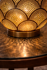 Handgefertigte Marokkanische Messing-Tischlampe mit Durchbruchmuster – Bild 3