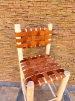 Marokkanischer Barhocker mit Lederlehne – handgefertigter Holz-Hocker – Bild 7