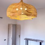 Handgeflochtene Wellen-Pendelleuchte – große Raffia-Deckenlampe