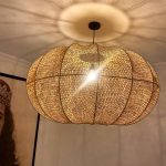 Handgeflochtene Raffia-Pendelleuchte – runde natürliche Deckenlampe
