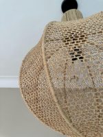 Natürliche Raffia-Pendelleuchte – runde geflochtene Deckenlampe – Bild 5