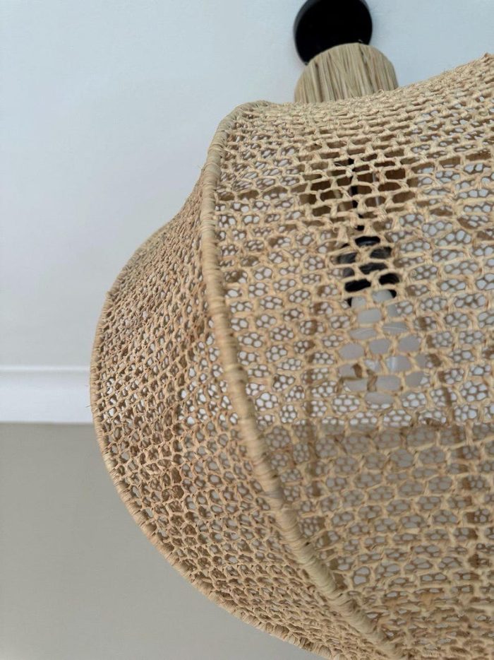 Natürliche Raffia-Pendelleuchte – runde geflochtene Deckenlampe – Bild 5