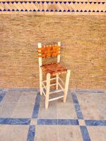 Marokkanischer Barhocker mit Lederlehne – handgefertigter Holz-Hocker – Bild 8