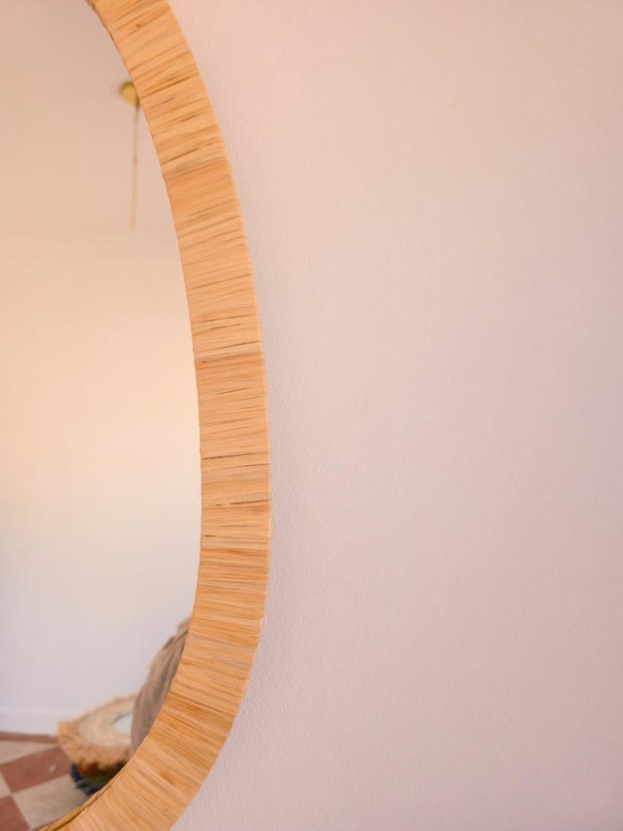 Marokkanischer Raffia-Spiegel – handgefertigter eiförmiger Wandspiegel – Bild 4