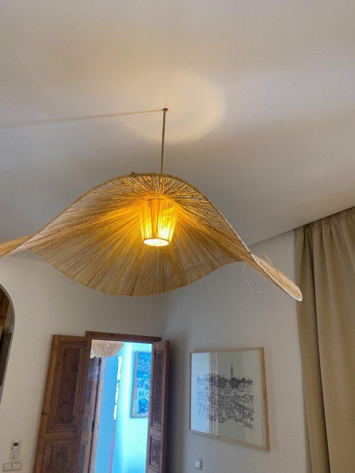 Handgefertigte Raffia-Pendelleuchte – marokkanischer Parasol-Lampenschirm – Bild 5