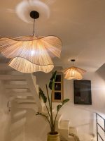 Handgefertigte Raffia-Deckenlampe – wellenförmige Pendelleuchte – Bild 8
