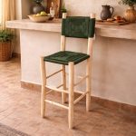 Marokkanischer Boho-Barhocker mit grünem Seil – handgefertigter Holz-Hocker